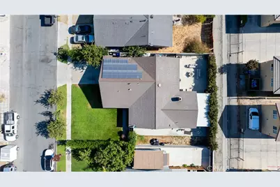 222 N Arrowhead Avenue, Rialto, CA 92376 - Photo 6