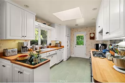 2449 Euclid Crescent, Upland, CA 91784 - Photo 10