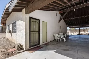 11090 Pinon, Hesperia, CA 92345 - Photo 14