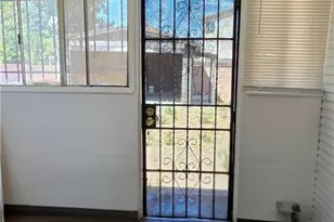 1583 E Martin Luther King Jr, Los Angeles, CA 90011 - Photo 20