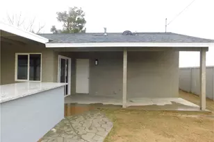 8260 Viburnum, California City, CA 93505 - Photo 18
