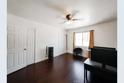 10715 3rd Avenue, Hesperia, CA 92345 - Photo 32