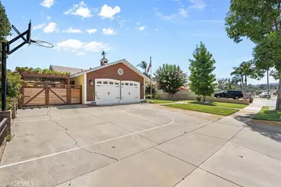 4055 Rosebay, Chino Hills, CA 91709 - Photo 2