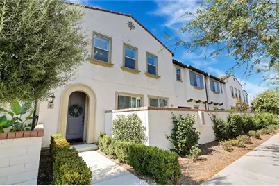 2785 E Berry Loop Privado, Ontario, CA 91761 - Photo 2