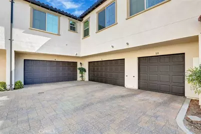 2785 E Berry Loop Privado, Ontario, CA 91761 - Photo 32