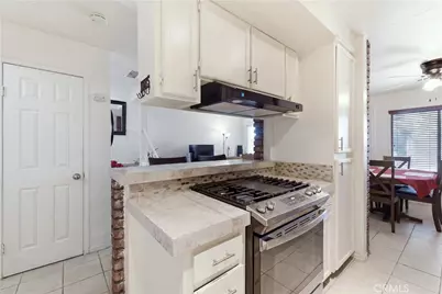 4871 Jackson Street #C, Riverside, CA 92503 - Photo 8
