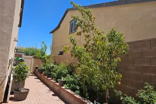 11926 Shady Grove, Victorville, CA 92392 - Photo 10