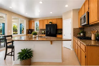 11778 Dos Palmas, Victorville, CA 92392 - Photo 10