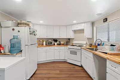 12582 2nd #11, Yucaipa, CA 92399 - Photo 10