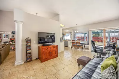 14143 Dapple Court, Victorville, CA 92394 - Photo 12