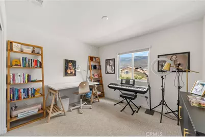 15623 Kings Peak Drive, Fontana, CA 92336 - Photo 24