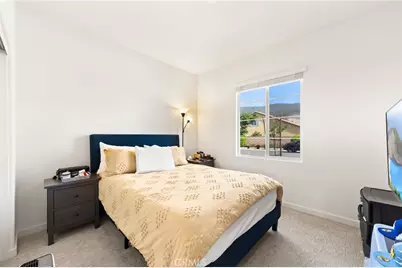 15623 Kings Peak Drive, Fontana, CA 92336 - Photo 16