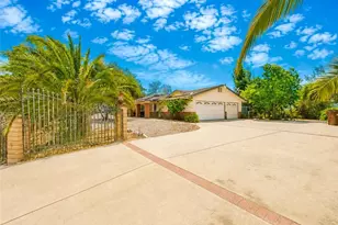 18289 Northstar, Riverside, CA 92508 - Photo 2