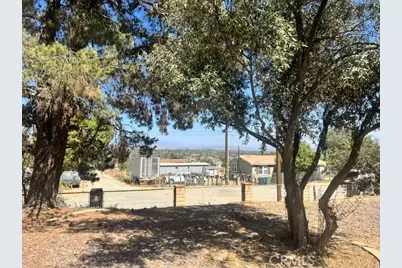 18289 Northstar, Riverside, CA 92508 - Photo 10