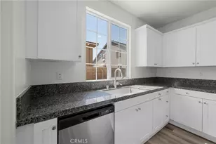 5200 Blueberry, Fontana, CA 92336 - Photo 18