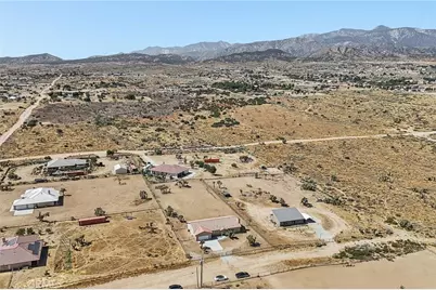 6087 Elsinore Road, Phelan, CA 92371 - Photo 58