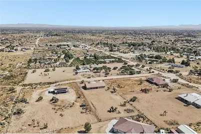6087 Elsinore Road, Phelan, CA 92371 - Photo 56