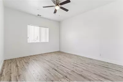 6087 Elsinore Road, Phelan, CA 92371 - Photo 16