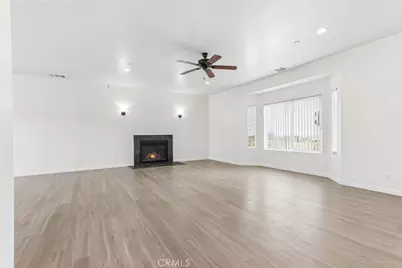 6087 Elsinore Road, Phelan, CA 92371 - Photo 4