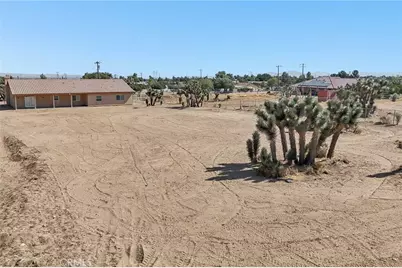 6087 Elsinore Road, Phelan, CA 92371 - Photo 46