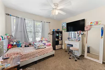 2675 Lawrence Avenue, San Bernardino, CA 92404 - Photo 20
