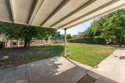2675 Lawrence Avenue, San Bernardino, CA 92404 - Photo 24