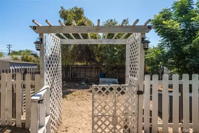 2675 Lawrence Avenue, San Bernardino, CA 92404 - Photo 28