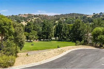 16135 Greens Court, Chino Hills, CA 91709 - Photo 4