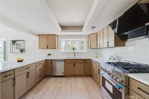 142 Crescent Glen Dr, Glendora, CA 91741 - Photo 14
