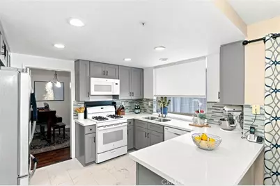 7560 Santa Lucia, Fontana, CA 92336 - Photo 18