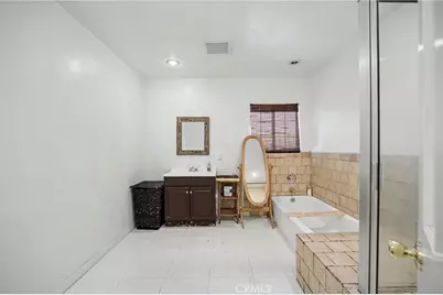 408 S Rodilee Avenue, West Covina, CA 91791 - Photo 20