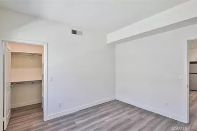 6826 Whitman Avenue, Van Nuys, CA 91406 - Photo 36