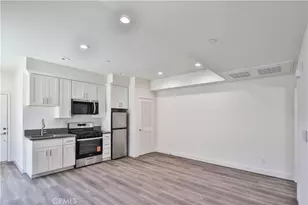 6826 Whitman Ave, Van Nuys, CA 91406 - Photo 32