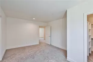 6826 Whitman Ave, Van Nuys, CA 91406 - Photo 16