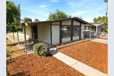 2848 W Walnut Street, Rialto, CA 92376 - Photo 48