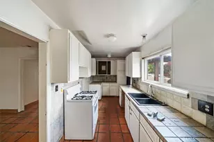 3405 Strong, Riverside, CA 92501 - Photo 8