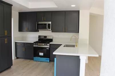 13281 Luna, Victorville, CA 92392 - Photo 10