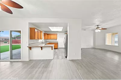 20255 Rimrock Road, Apple Valley, CA 92307 - Photo 12