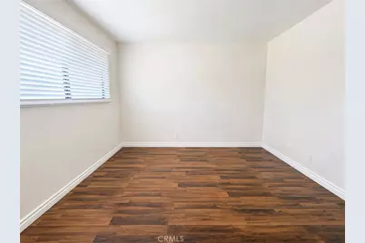 15051 Chatsworth St, Mission Hills (San Fernando), CA 91345 - Photo 18