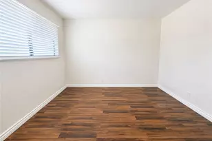 15051 Chatsworth St, Mission Hills (San Fernando), CA 91345 - Photo 18