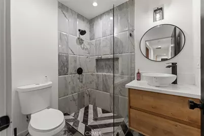5107 Cimarron, Los Angeles, CA 90062 - Photo 20