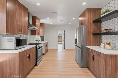 5107 Cimarron, Los Angeles, CA 90062 - Photo 10