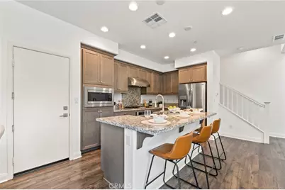 7427 Solstice Place, Rancho Cucamonga, CA 91739 - Photo 12