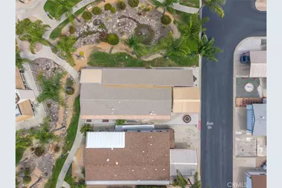 1371 Bishop, Hemet, CA 92545 - Photo 34