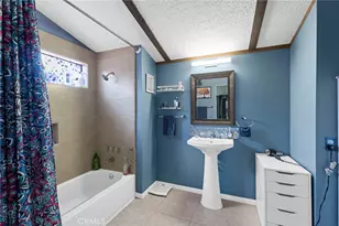 1371 Bishop, Hemet, CA 92545 - Photo 22
