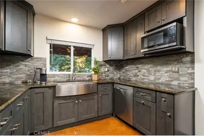 102 S Burnaby Drive, Glendora, CA 91741 - Photo 8