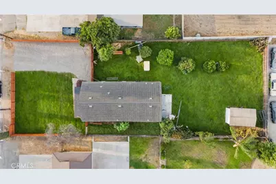 10803 Larch, Bloomington, CA 92316 - Photo 22