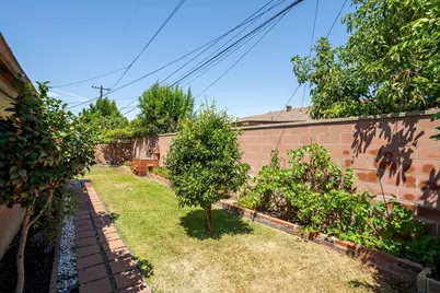 347 W Alcross, Covina, CA 91722 - Photo 40