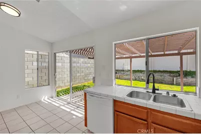 11311 Redwood Court, Fontana, CA 92337 - Photo 14