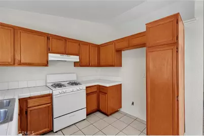 11311 Redwood Court, Fontana, CA 92337 - Photo 12